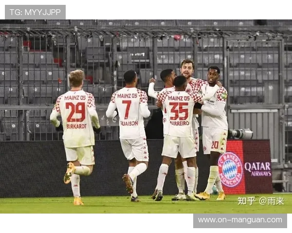 拜仁连续21场德甲至少打入2球,刷新联赛纪录 拜仁连续21场德甲至少打入2球,刷新联赛纪录